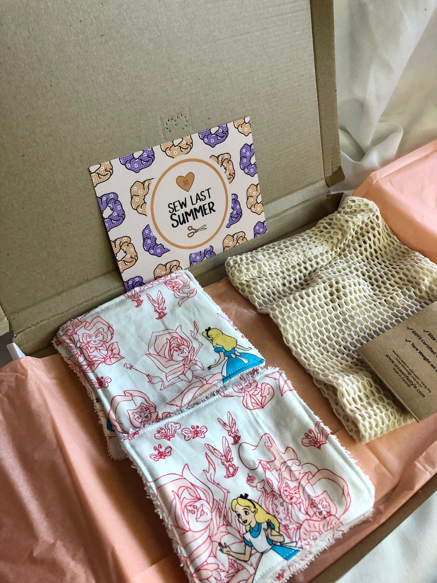 Reusable face wipes mystery box