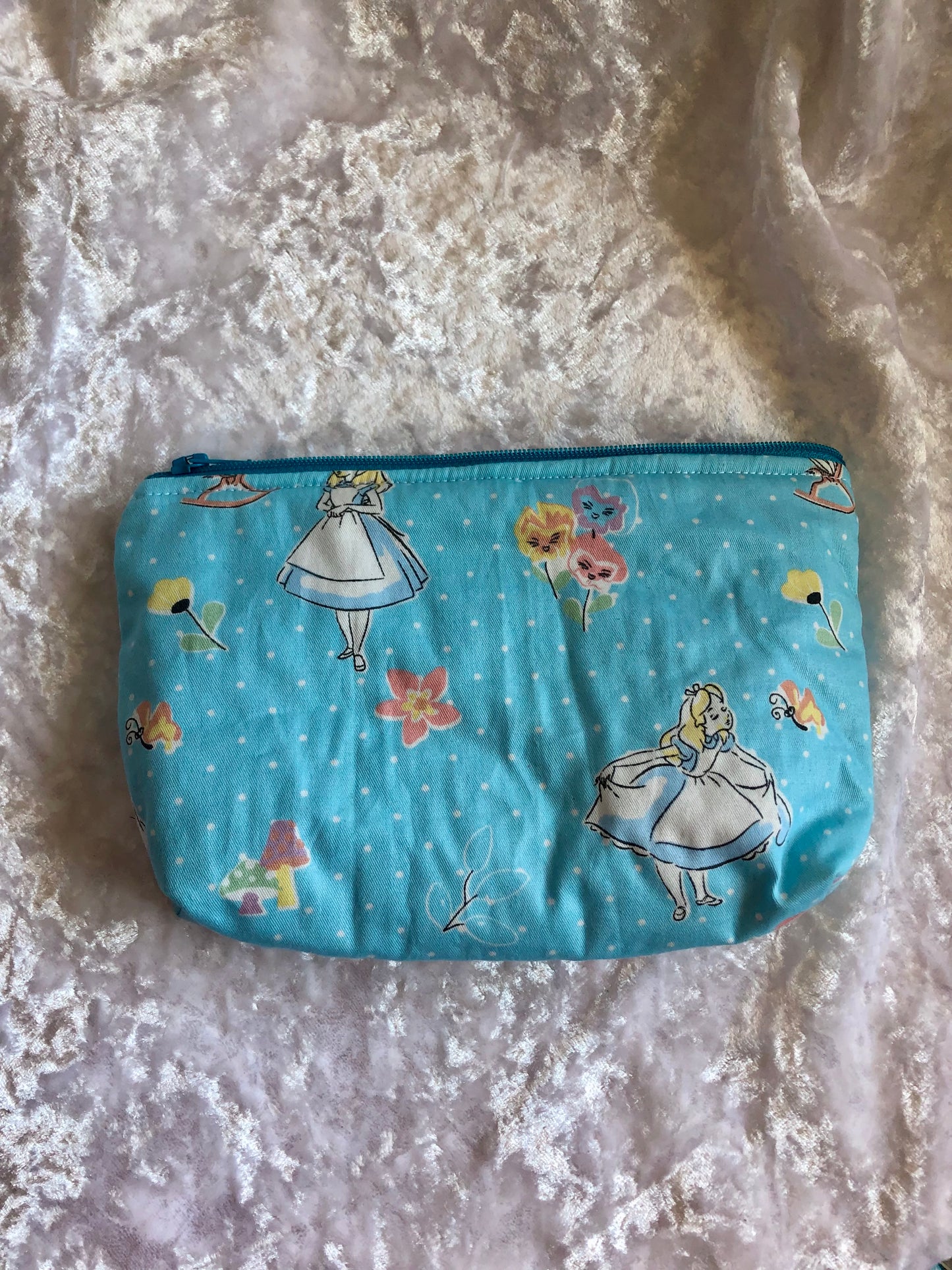 Blue Alice zipped pouch/make up bag