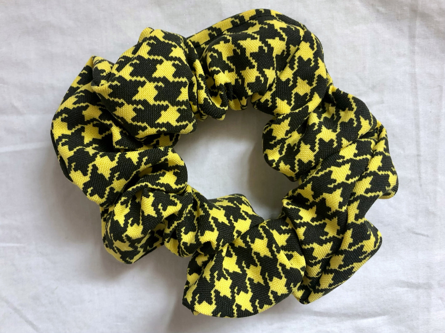 Large or mini - Yellow and Black Houndstooth - ssf